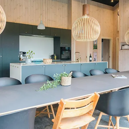 بيت للعطل 12 Person In هادرسليف