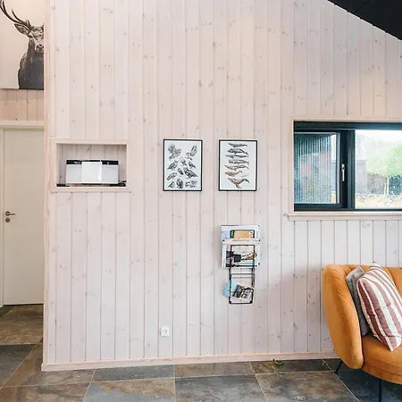 12 Person In * هادرسليف